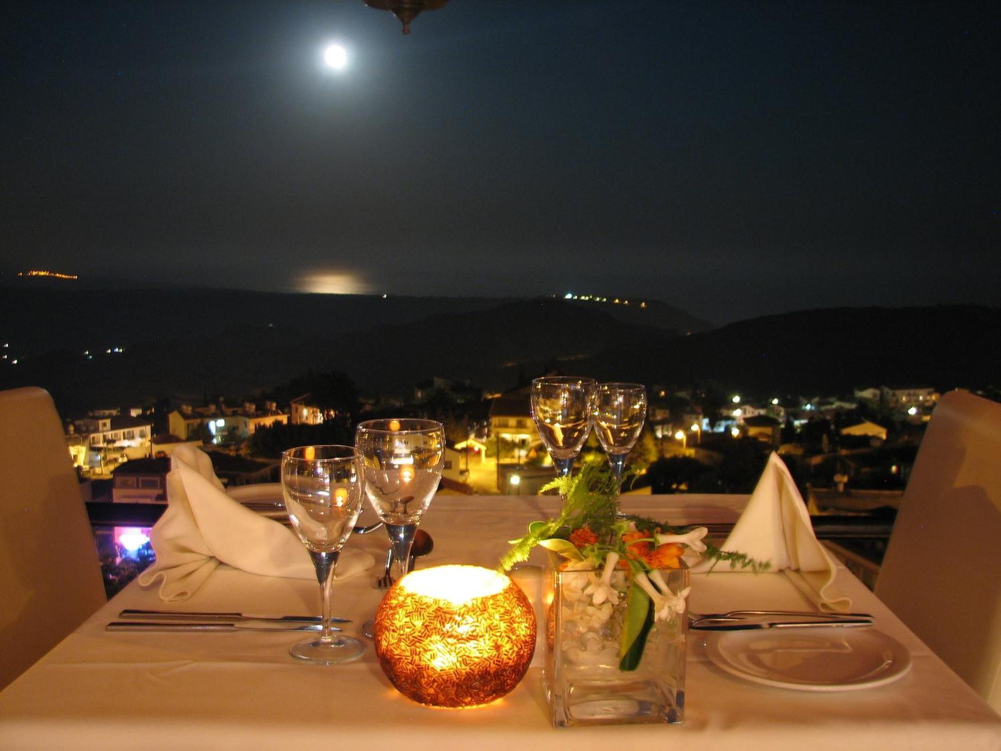 Hill View Hotel Apartments Пісурі Екстер'єр фото