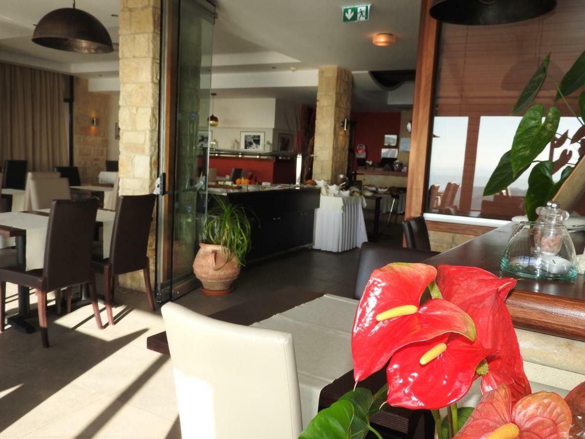 Hill View Hotel Apartments Пісурі Екстер'єр фото